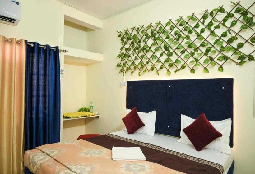 Трехместный Номер Классика, O Pop Hotel Blue Star