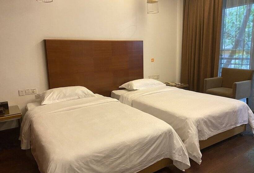 Quarto Estandar, Guangzhou Fangyuan