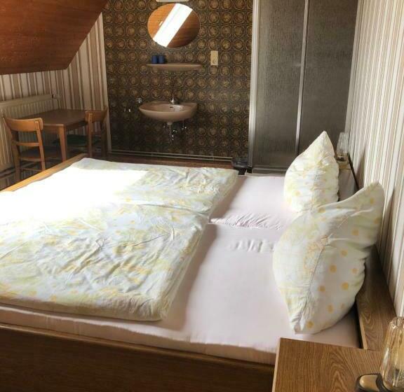 标准间, Birkengaststätte