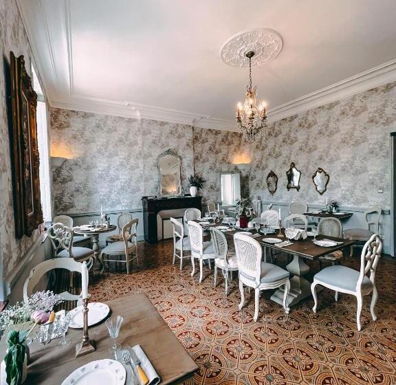 Номер Стандарт, Karma Chateau De Samary