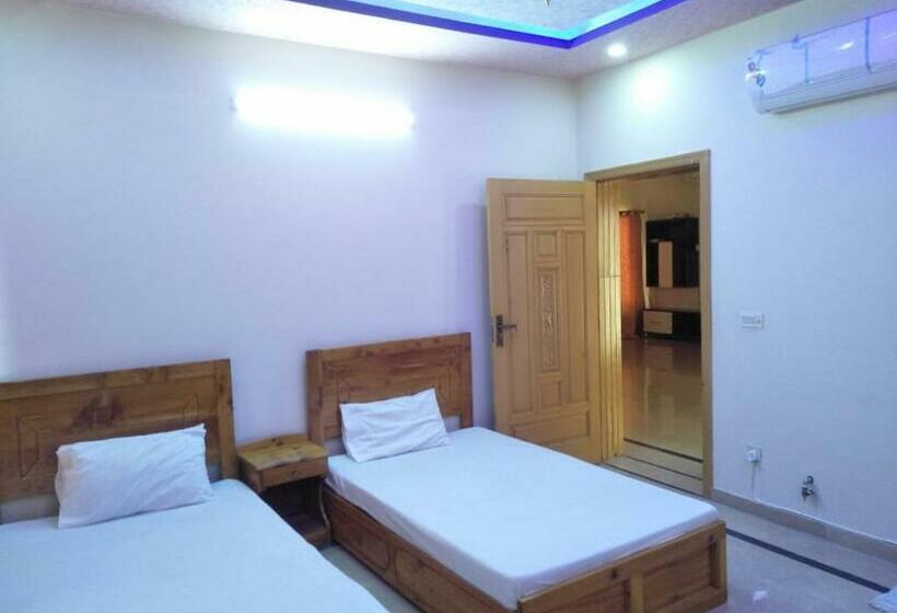 اتاق اکونومی, Tabi Inn