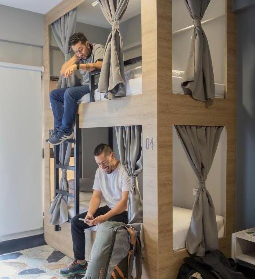 공동 객실, Ventiuna Hotel Y Coliving