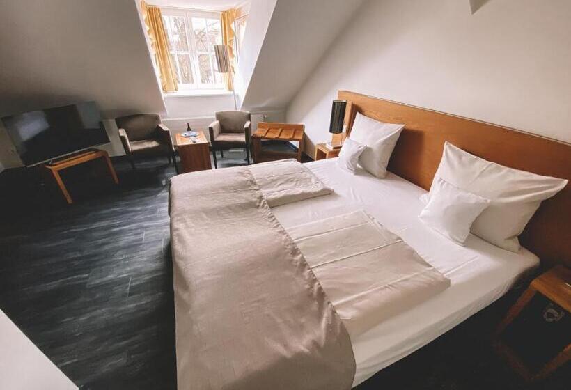 Номер Стандарт Вид на Город, Hafenresidenz Stralsund
