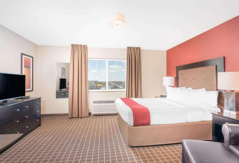 Люкс Deluxe Кровать Кинг, Hawthorn Extended Stay By Wyndham Dickinson