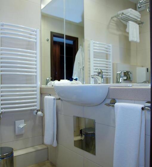 Номер Superior с Балконом, Wellness Hotel Gyula