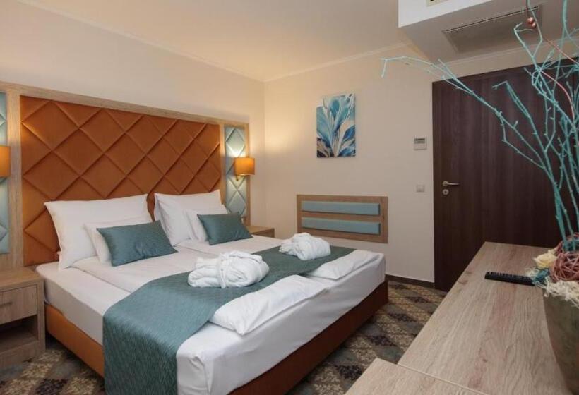 Люкс Повышенной Комфортности, Wellness Hotel Gyula