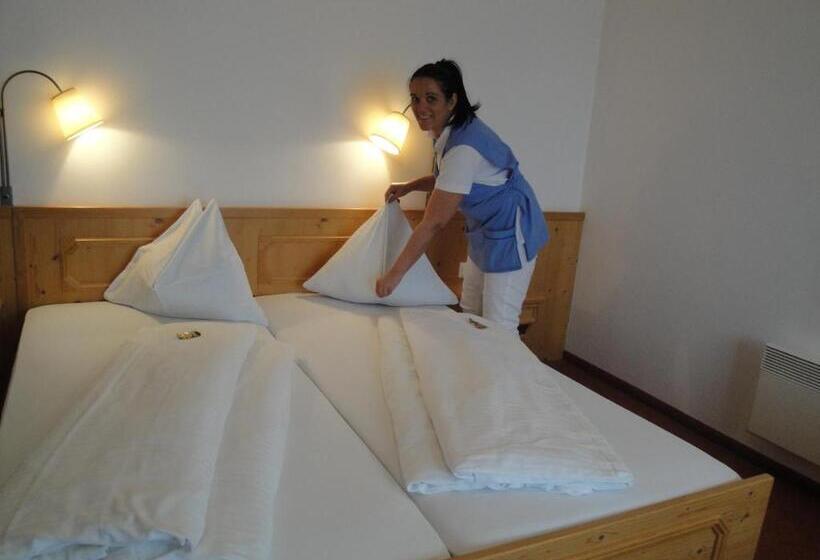 Номер Стандарт Индивидуальный, Genussgasthof & Hotel Beim Krutzler