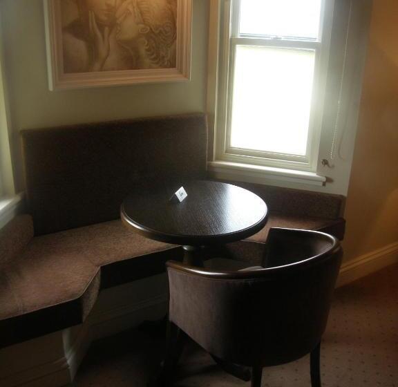 Номер Стандарт, Baileys Hotel Cashel