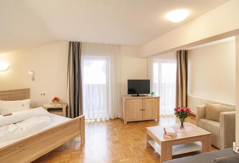 Семейный Номер, Alpine Lifestyle Berghotel Madlener