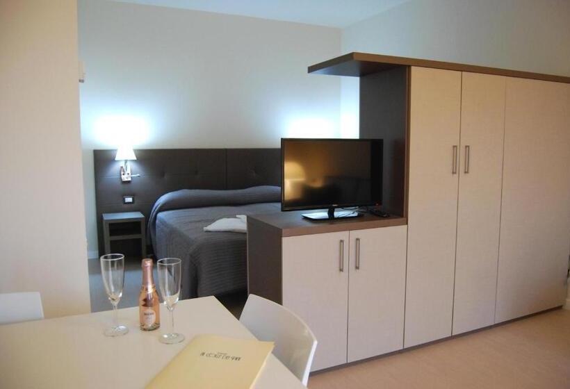 استودیوی استاندارد, Residenze Al Colle Dei Pini