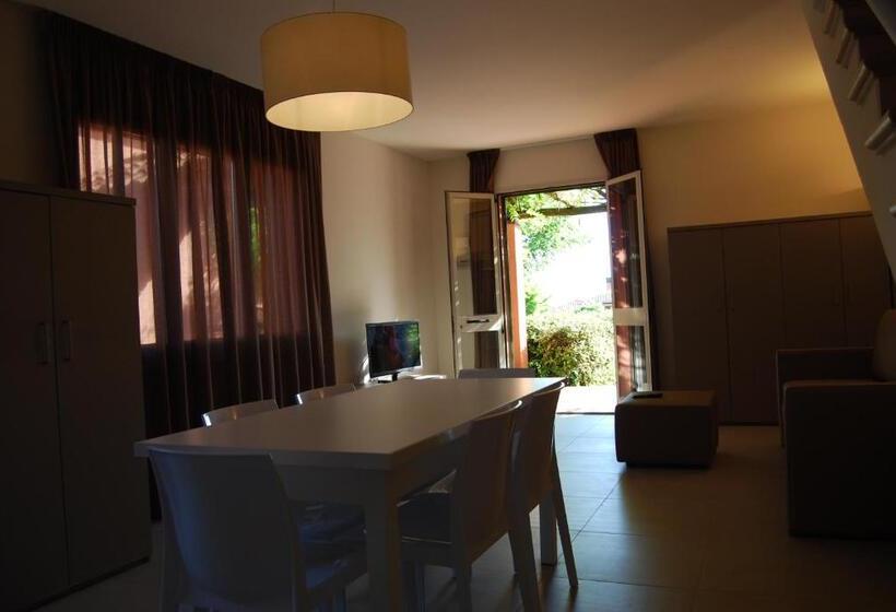 آپارتمان سوپریور 1 خوابه, Residenze Al Colle Dei Pini