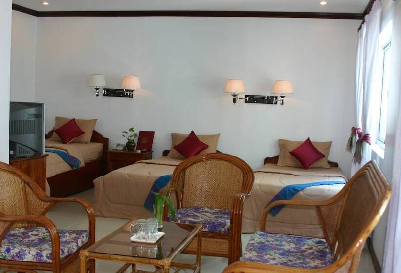 اتاق استاندارد, Mom's Guesthouse