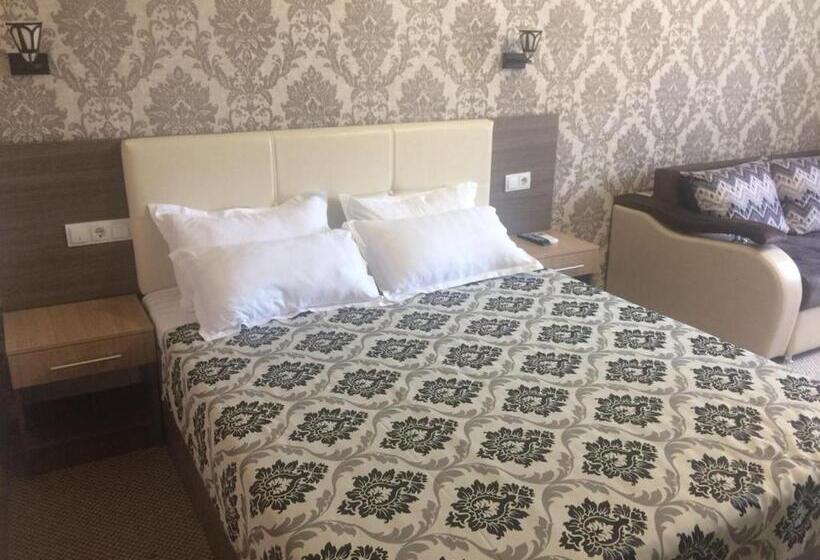 اتاق استاندارد, Ulpan Mini