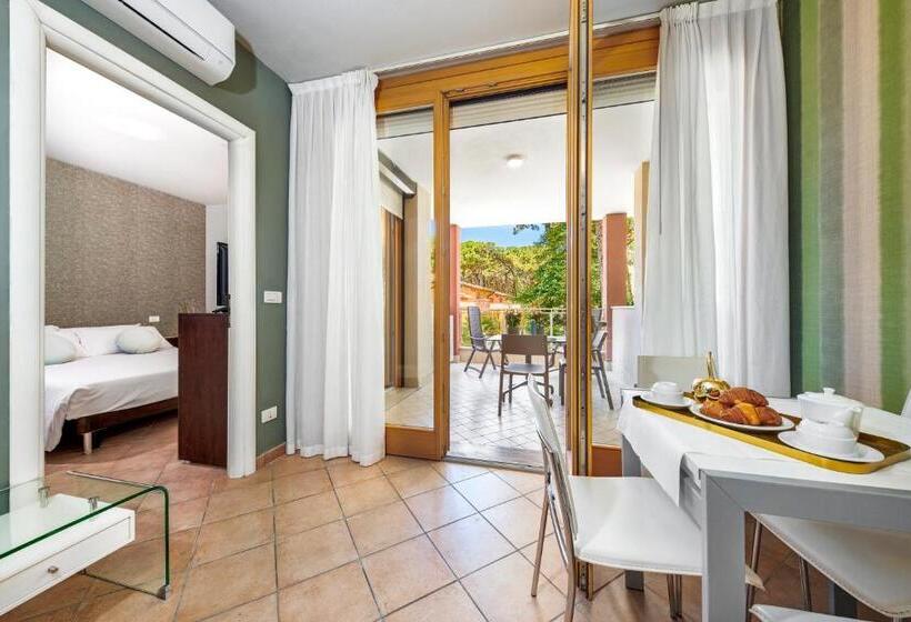 Апартаменты 1 Спальня, Residence Poggio Dei Pini