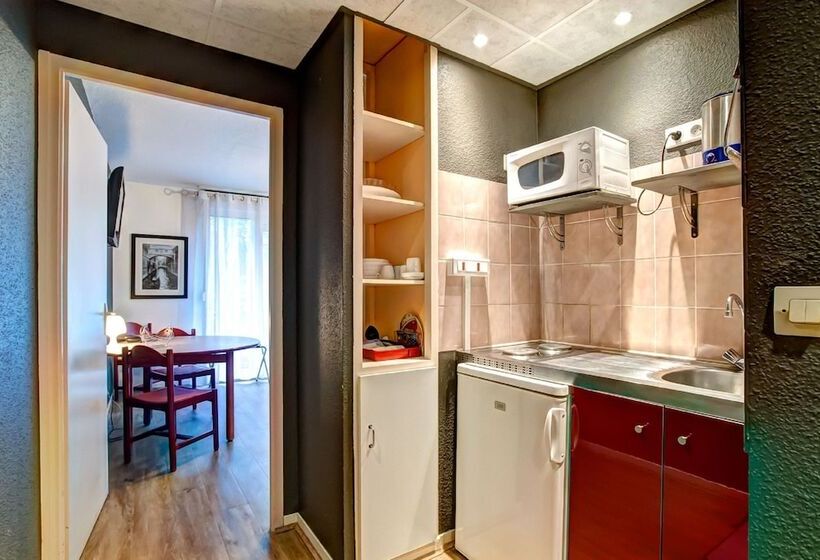 Студия Стандарт, Residence Des Sources