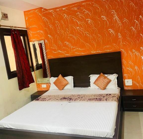 اتاق لوکس, Raj Paradise By Wb Inn
