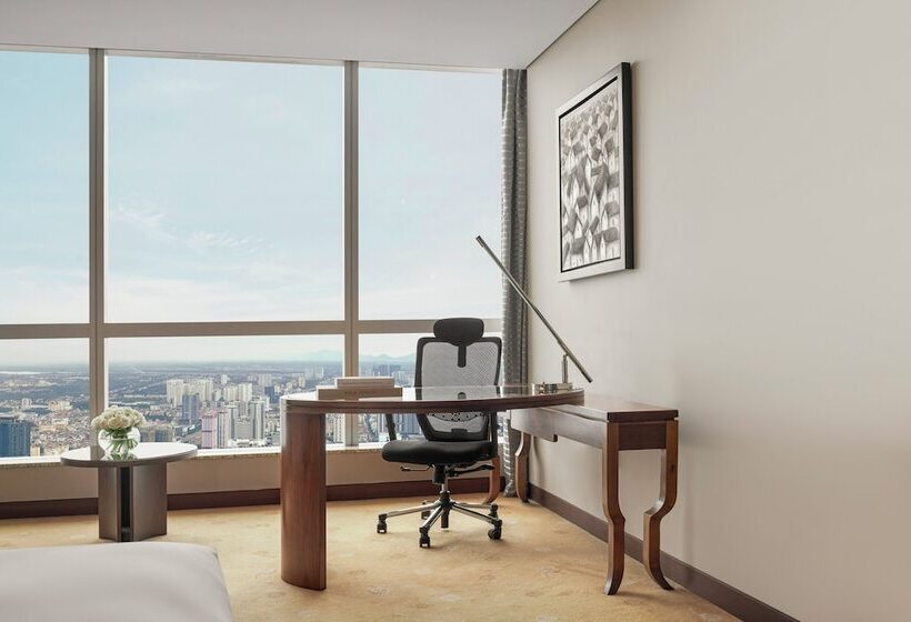 Номер Клуб, Intercontinental Hanoi Landmark72, An Ihg