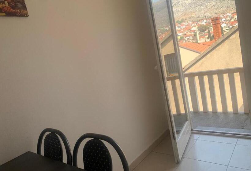 استودیو استاندارد با تراس, Villa Anja