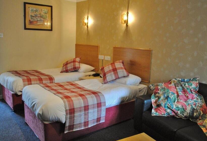 标准间, Marsham Arms Inn