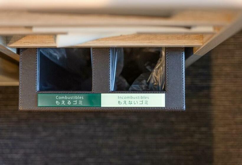 Номер Economy, Super Hotel Shikoku Chuo