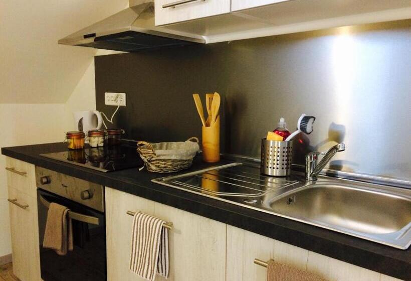 Номер Стандарт, Le Manoir Des Doyens Loft   Sleeps 8   Breakfast Included!