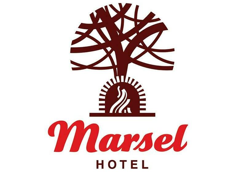 اتاق استاندارد با بالکن, Marsel