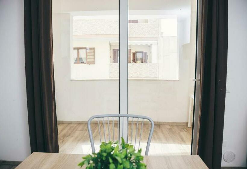 آپارتمان 1 خوابه با بالکن, Ap Apartment   Flats&rooms Gallipoli