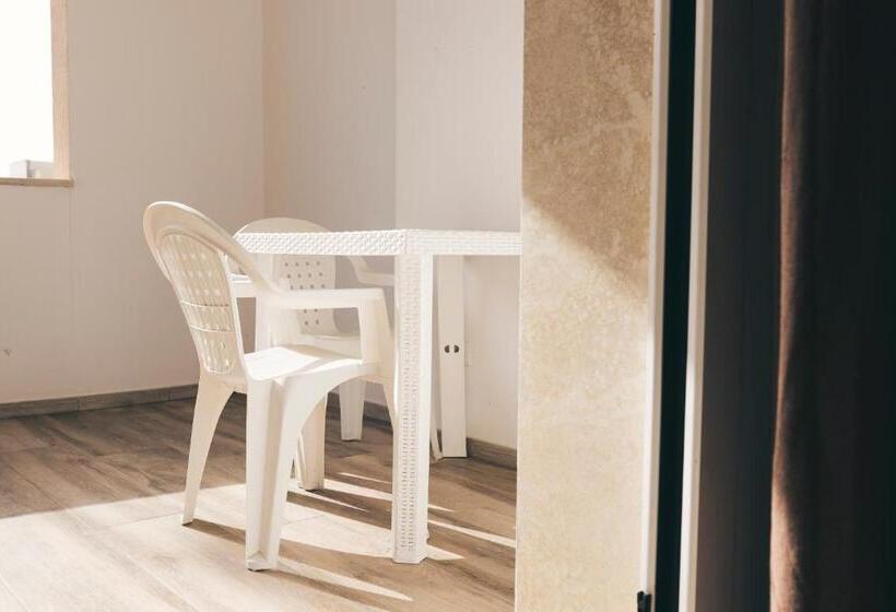 آپارتمان 1 خوابه با بالکن, Ap Apartment   Flats&rooms Gallipoli