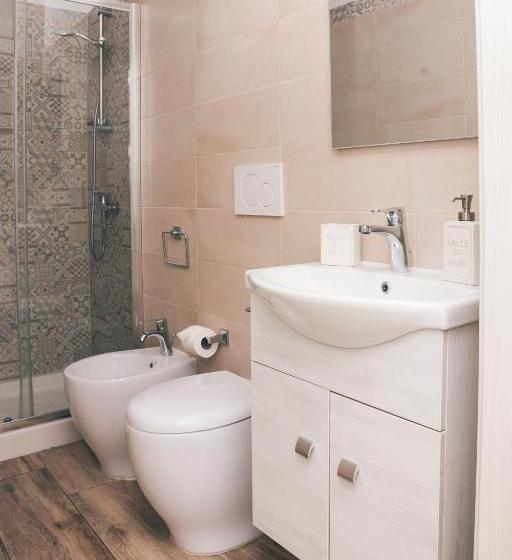 آپارتمان 1 خوابه با بالکن, Ap Apartment   Flats&rooms Gallipoli