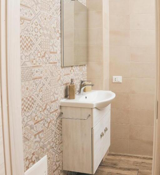 آپارتمان 1 خوابه با بالکن, Ap Apartment   Flats&rooms Gallipoli
