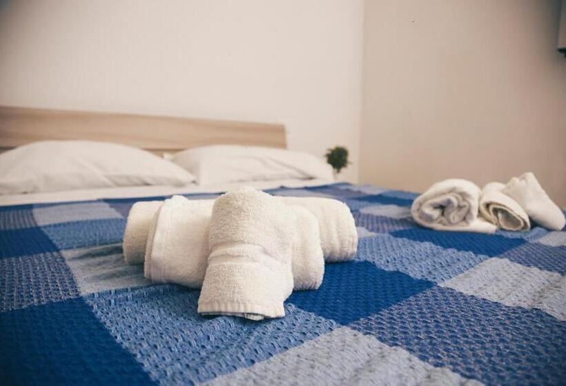 آپارتمان 1 خوابه همکف, Ap Apartment   Flats&rooms Gallipoli