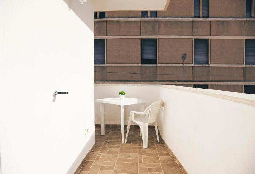 آپارتمان 1 خوابه با بالکن, Ap Apartment   Flats&rooms Gallipoli