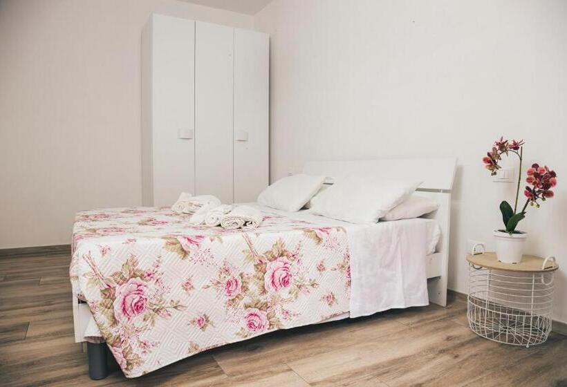 آپارتمان 1 خوابه با بالکن, Ap Apartment   Flats&rooms Gallipoli