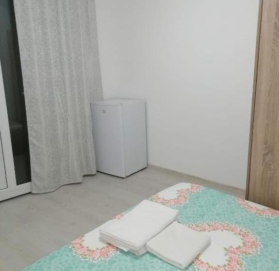 Quarto Estandar, Emyra S Holiday Rooms