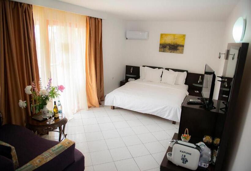 اتاق خانوادگی, Majestic Mamaia Half Board & All Inclusive