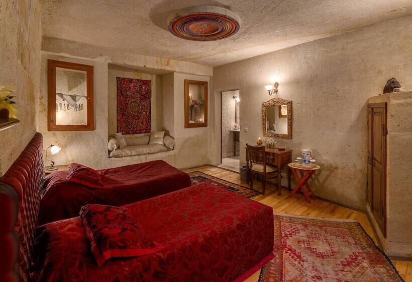 Номер Стандарт, Temenni Evi