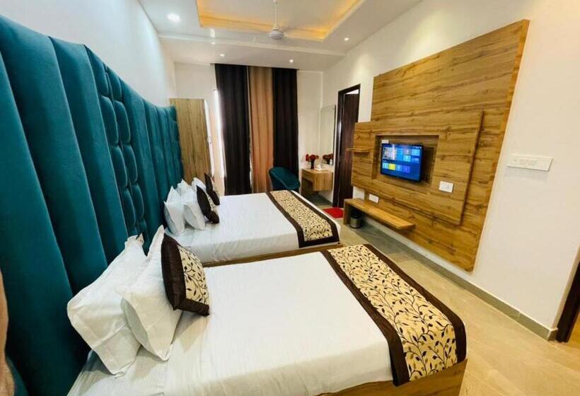 Семейный Номер, Dream Town By Cozy Hotels & Resorts