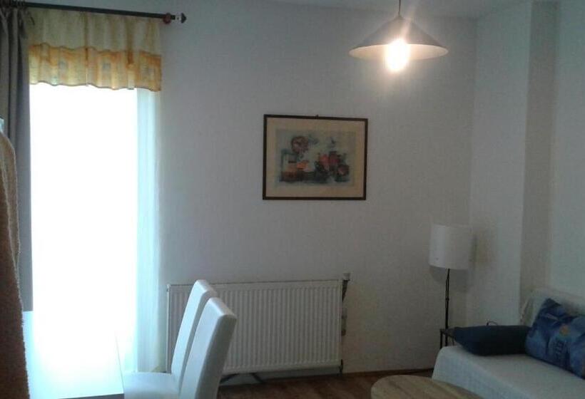 Апартаменты 1 Спальня с Балконом, Ferienwohnung   Apartement   Hotel Klippitz Nordost