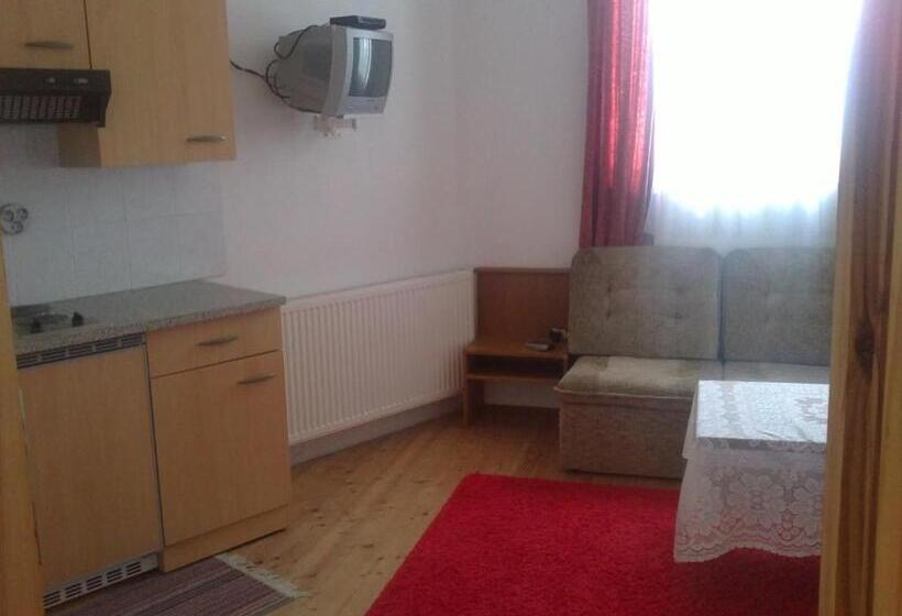 Апартаменты 3 Спальни, Ferienwohnung   Apartement   Hotel Klippitz Nordost