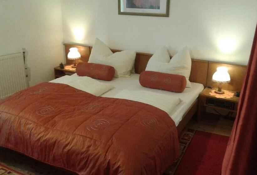 Апартаменты 3 Спальни, Ferienwohnung   Apartement   Hotel Klippitz Nordost