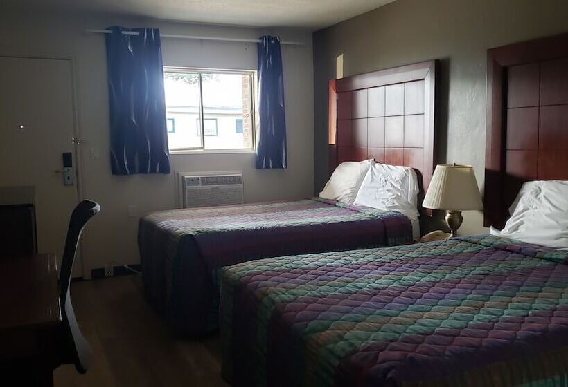 带2个双人床的标准工作室, Best Value Inn & Suites Parry Sound