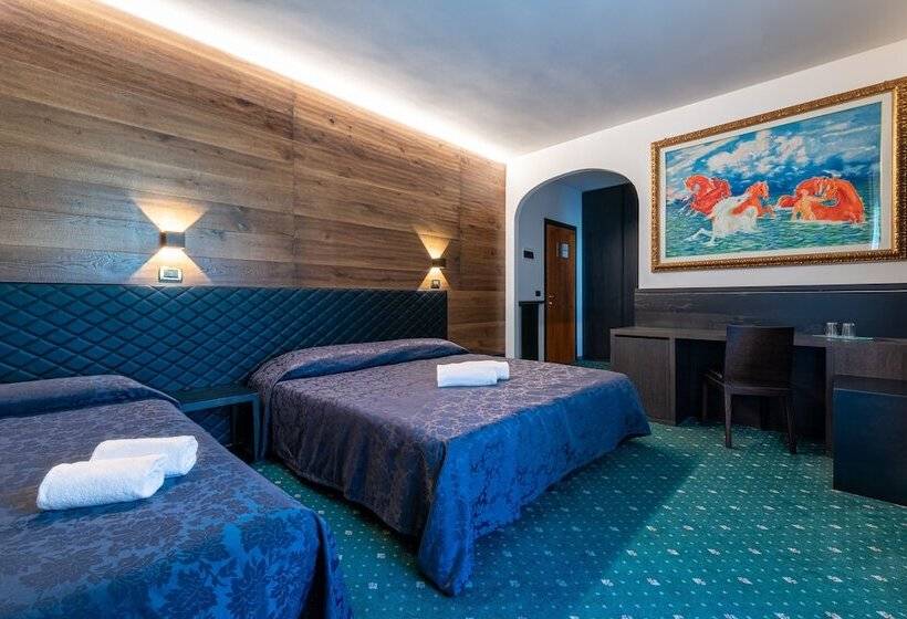 Семейный Номер, La Perla