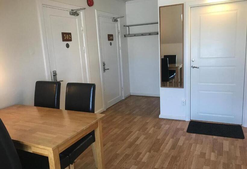 Апартаменты 3 Спальни, Port