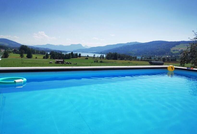 1 Bedroom Apartment Lake View, Sunnhof