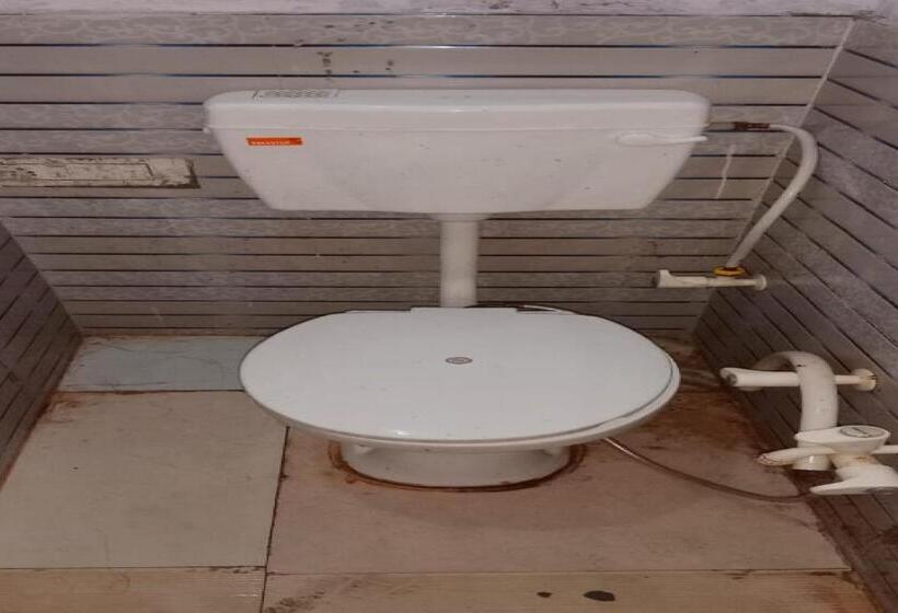 اتاق کلاسیک سه تخته, Oyo 86189 Glaxy