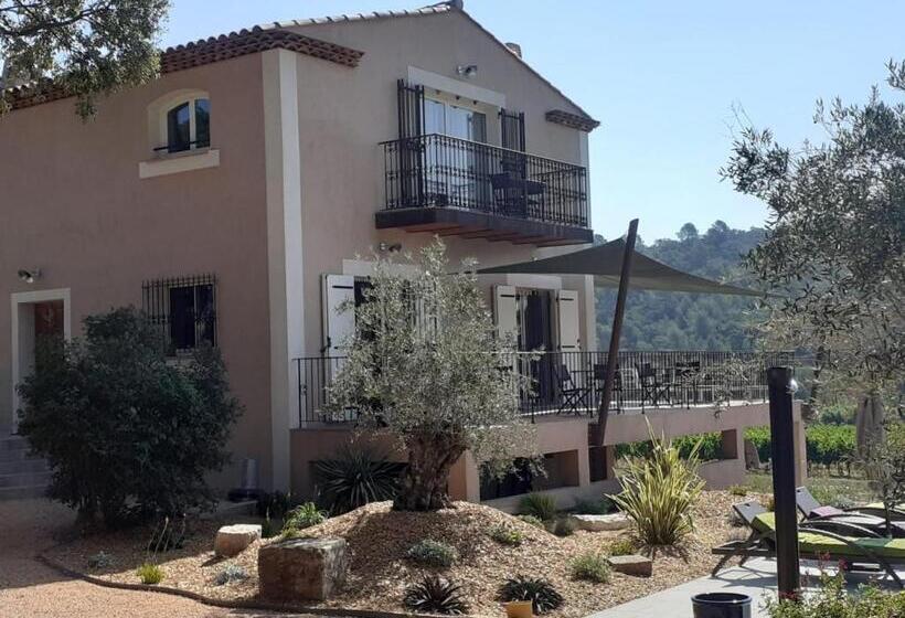 Номер Стандарт, Sous Les Pins Gîtes Et Chambres D Hôtes