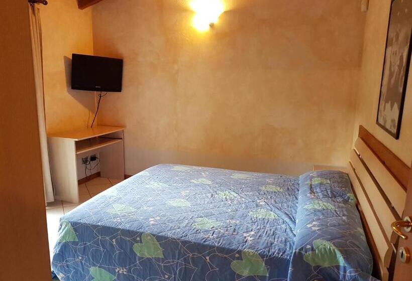 Номер Стандарт, Agriturismo Campo Dei Fiori