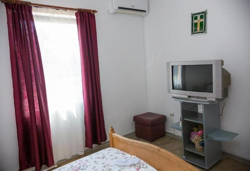 آپارتمان 2 خوابه, Casa Dany