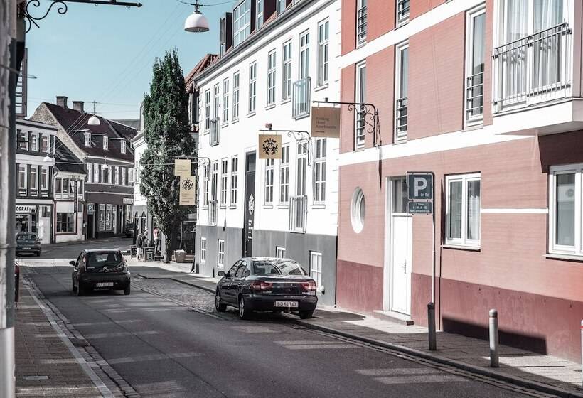 Апартаменты 2 Спальни, Kolding Hotel Apartments