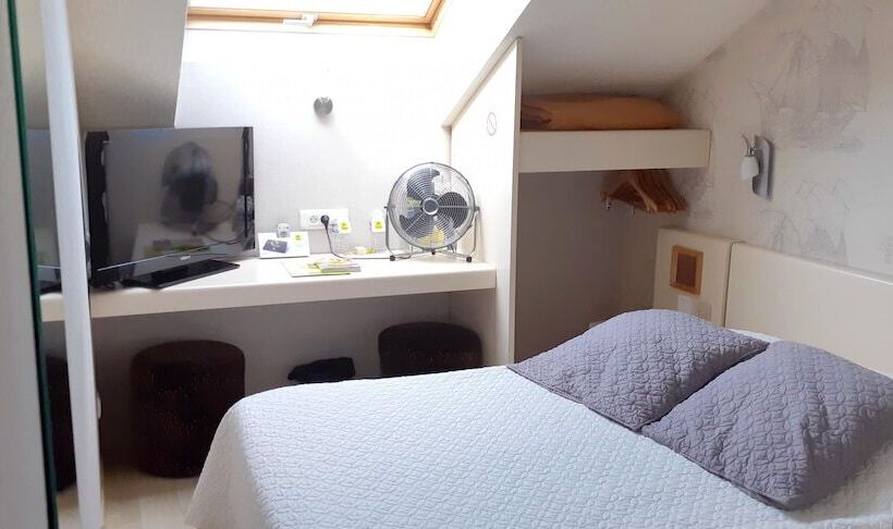 标准间, Logis Hôtel & Restaurant Arcombelle